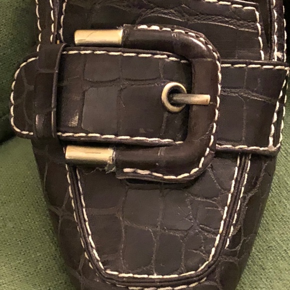 Brown Naturalizer Shoes - Picture 2 of 6